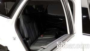 Hyundai Santafe Дизель 2.2 2WD 2023 года из Южной Кореи
