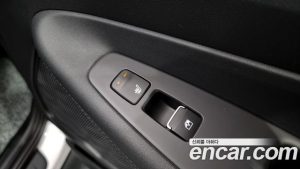 Hyundai Santafe Дизель 2.2 2WD 2023 года из Южной Кореи
