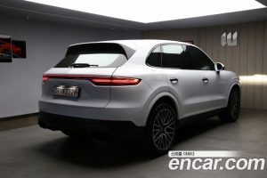 Porsche Cayenne 3.0 2020 года из Южной Кореи
