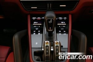 Porsche Cayenne 3.0 2020 года из Южной Кореи