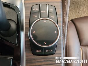 BMW 5-Series 520d M Sport Plus 2020 года из Южной Кореи