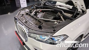 BMW X7 xDrive 40i M Sport 6인승 2021 года из Южной Кореи