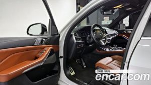 BMW X7 xDrive 40i M Sport 6인승 2021 года из Южной Кореи