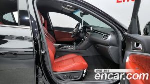 Genesis G70 Бензин 2.5T 4WD 2024 года из Южной Кореи