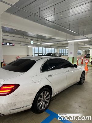 Mercedes-Benz E-Class E300 4MATIC Exclusive 2020 года из Южной Кореи
