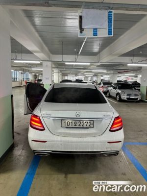 Mercedes-Benz E-Class E300 4MATIC Exclusive 2020 года из Южной Кореи
