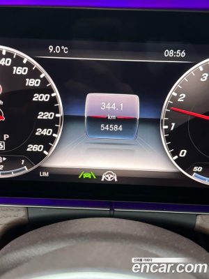 Mercedes-Benz E-Class E300 4MATIC Exclusive 2020 года из Южной Кореи