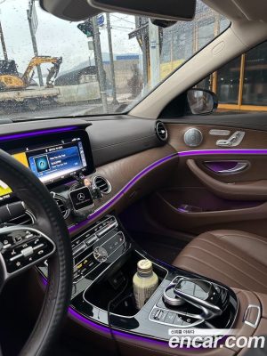 Mercedes-Benz E-Class E300 4MATIC Exclusive 2020 года из Южной Кореи