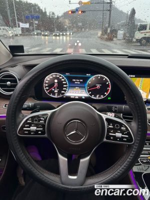 Mercedes-Benz E-Class E300 4MATIC Exclusive 2020 года из Южной Кореи