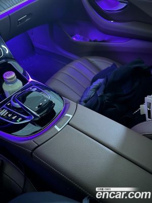 Mercedes-Benz E-Class E300 4MATIC Exclusive 2020 года из Южной Кореи
