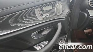 Mercedes-Benz E-Class E53 AMG 4MATIC+ 2023 года из Южной Кореи