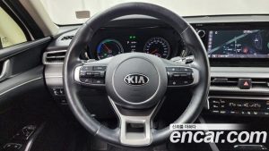 Kia K5 Prestige 2020 года из Южной Кореи