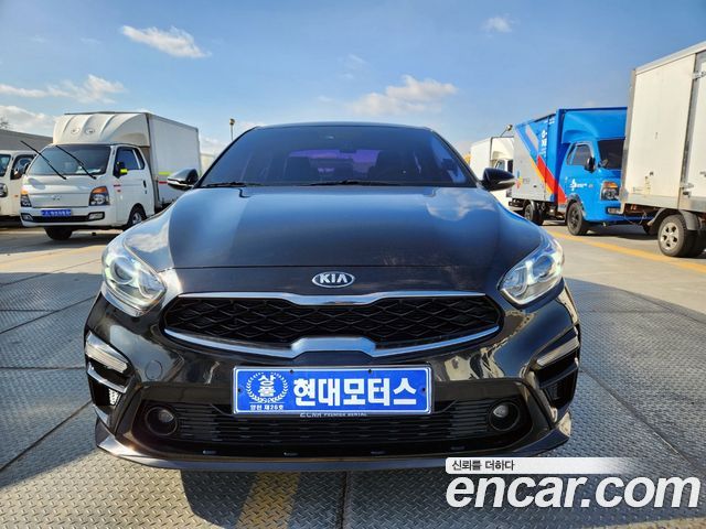 Kia K3 2020 года из Кореи