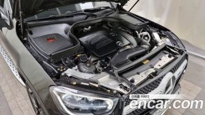 Mercedes-Benz GLC-Class GLC300 4MATIC Coupe 2020 года из Южной Кореи