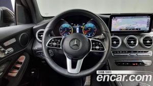 Mercedes-Benz GLC-Class GLC300 4MATIC Coupe 2020 года из Южной Кореи