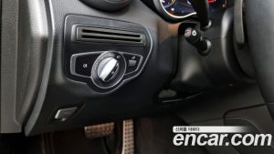 Mercedes-Benz GLC-Class GLC300 4MATIC Coupe 2020 года из Южной Кореи