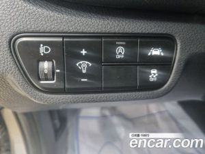 Kia Seltos Дизель 1.6 2WD 2020 года из Южной Кореи