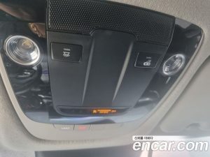 Kia Seltos Дизель 1.6 2WD 2020 года из Южной Кореи