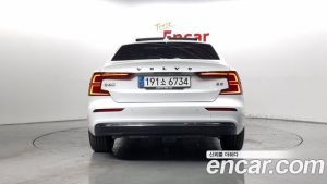 Volvo S60 B5 ULTIMATE Bright 2023 года из Южной Кореи