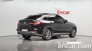 BMW X4 xDrive20i M Sport X 2020 года из Южной Кореи