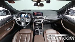 BMW X4 xDrive20i M Sport X 2020 года из Южной Кореи