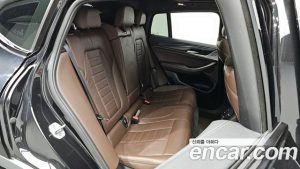 BMW X4 xDrive20i M Sport X 2020 года из Южной Кореи