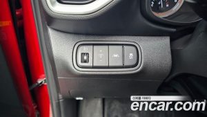 Hyundai Venue 1.6 Modern 2020 года из Южной Кореи