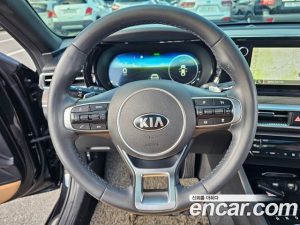 Kia K5 2.0 2021 года из Южной Кореи