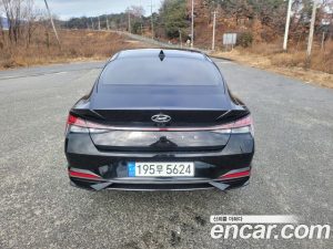 Hyundai AVANTE 1.6 2021 года из Южной Кореи