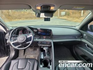 Hyundai AVANTE 1.6 2021 года из Южной Кореи
