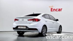 Hyundai AVANTE 1.6 2020 года из Южной Кореи