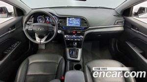 Hyundai AVANTE 1.6 2020 года из Южной Кореи