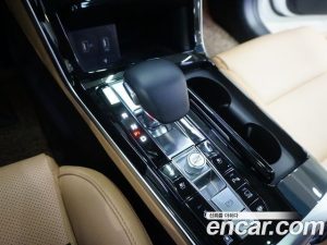 Kia K7 2.5 GDI Noblesse 2020 года из Южной Кореи