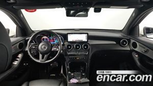 Mercedes-Benz GLC-Class GLC300e 4MATIC 2021 года из Южной Кореи