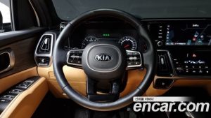 Kia Sorento Дизель 2.2 2WD 2021 года из Южной Кореи
