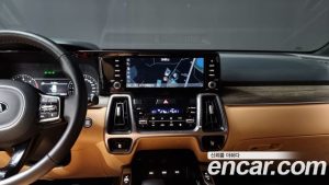 Kia Sorento Дизель 2.2 2WD 2021 года из Южной Кореи