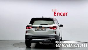 Kia Seltos Дизель 1.6 2WD 2020 года из Южной Кореи
