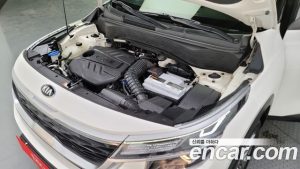 Kia Seltos Дизель 1.6 2WD 2020 года из Южной Кореи