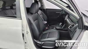 Kia Seltos Дизель 1.6 2WD 2020 года из Южной Кореи