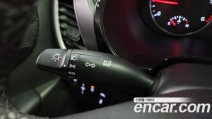 Kia Seltos Дизель 1.6 2WD 2020 года из Южной Кореи