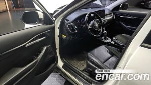 Kia Seltos Бензин 1.6 Turbo 2WD 2020 года из Южной Кореи