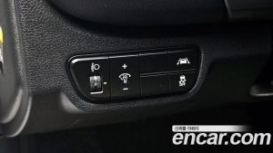 Kia Seltos Бензин 1.6 Turbo 2WD 2020 года из Южной Кореи