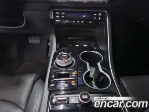 Kia K5 2.0 2021 года из Южной Кореи