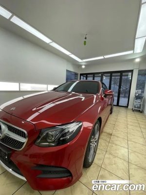 Mercedes-Benz E-Class E220d Cabriolet 2020 года из Южной Кореи
