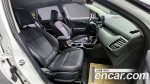 Kia Seltos Бензин 1.6 Turbo 2WD 2020 года из Южной Кореи