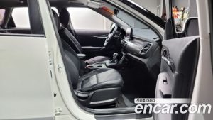 Kia Seltos Дизель 1.6 2WD 2020 года из Южной Кореи