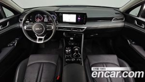 Kia K5 2.0 2023 года из Южной Кореи