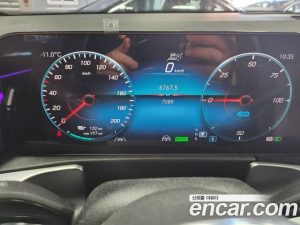 Mercedes-Benz EQB EQB300 4MATIC 2023 года из Южной Кореи