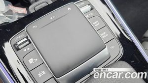 Mercedes-Benz EQB EQB300 4MATIC 2023 года из Южной Кореи