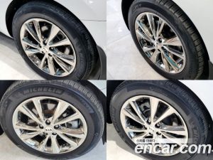 Kia Carnival 9-Seater Noblesse 2019 года из Южной Кореи